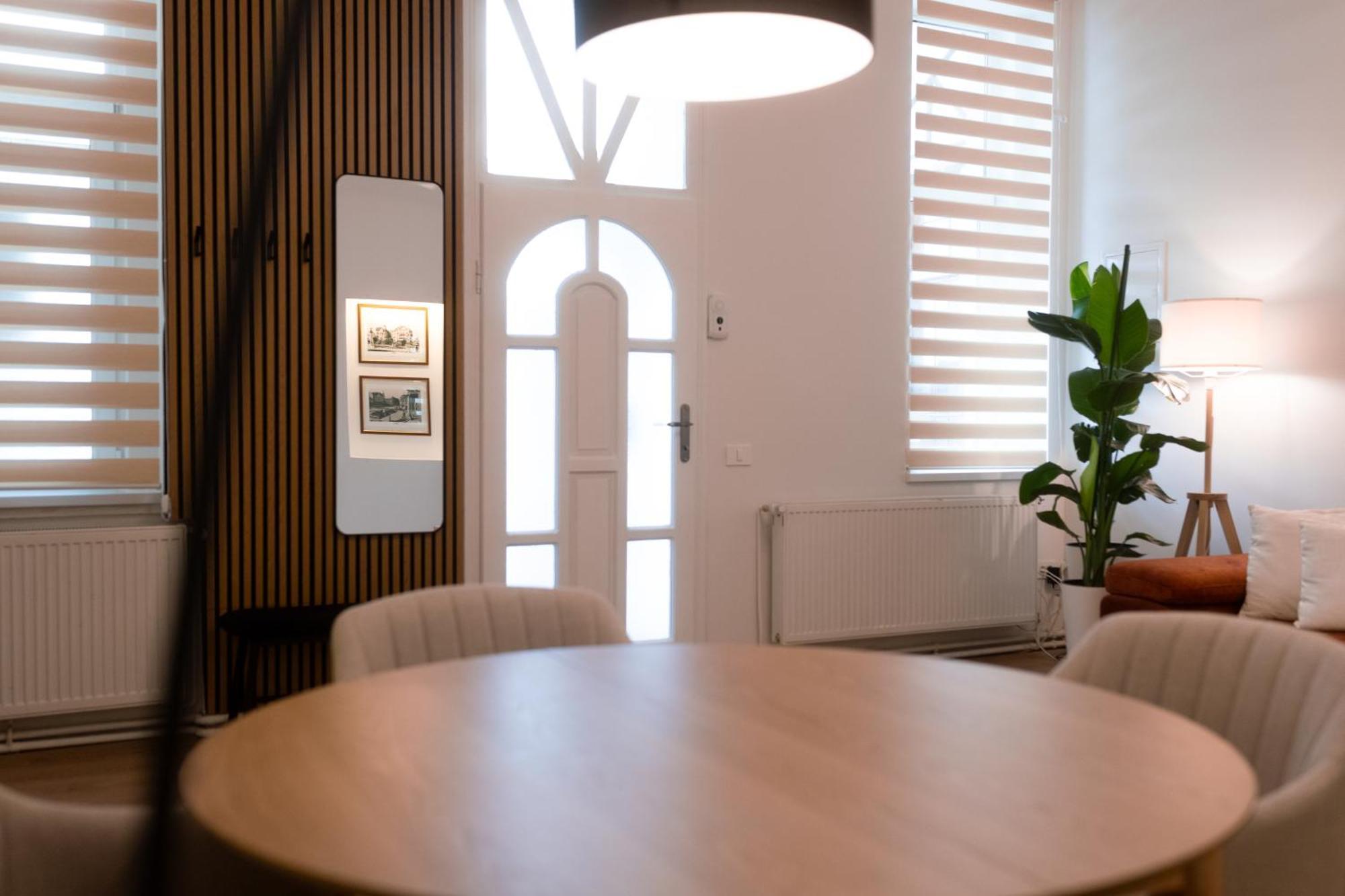 Bleyer Haus Central Apartment أرادايا المظهر الخارجي الصورة